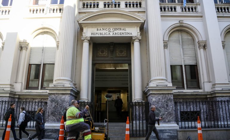 el-gobierno-ratifico-a-cuatro-directores-del-banco-central-y-nombro-a-un-nuevo-titular-en-el-bice