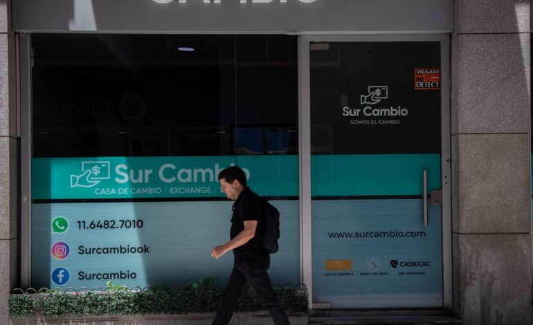 cuentas-con-el-exterior:-un-deficit-de-us$-8.653-millones-en-la-primera-mitad-de-este-ano-que-se-cubrio-con-mas-deuda