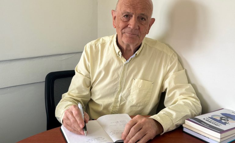Manuel Alcántara Sáez: “Cuando reinan el descreimiento y la desilusión es más fácil engatusar a las personas con medidas extremas”