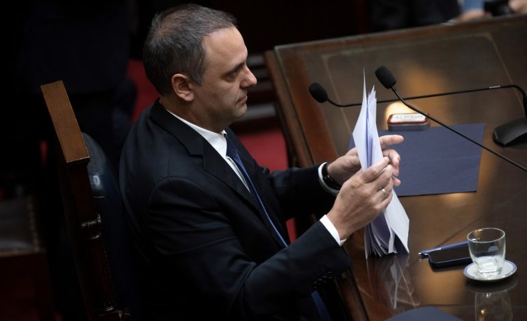 con-la-salida-de-adorni,-el-gobierno-logro-contener-a-los-aliados-y-evitar-que-el-congreso-eche-al-jefe-de-gabinete