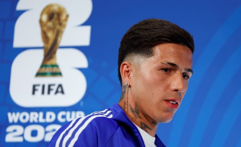 real-madrid-lanzo-un-insolito-comunicado-sobre-enzo-fernandez-para-aclarar-que-no-les-interesa-comprar-su-pase