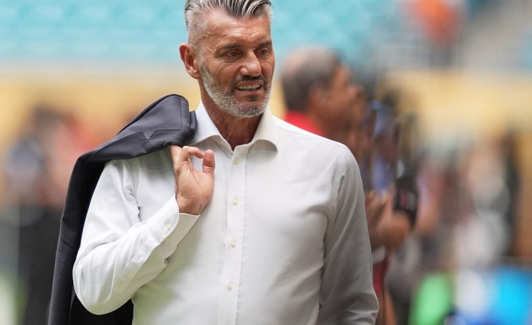 goycochea-y-su-picante-reflexion-contra-mbappe-por-sus-provocaciones-ante-paraguay:-«despues-no-te-quejes-si-te-dan-una-patada-en-la-rodilla»